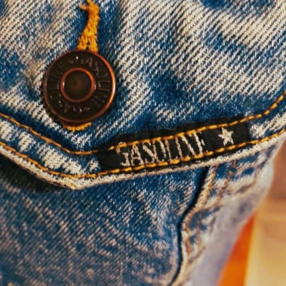 VINTAGE GASOLINE IND. C0.MEDIUM WASH EMBROIDERED DENIM VEST SIZE L - Picture 3 of 6